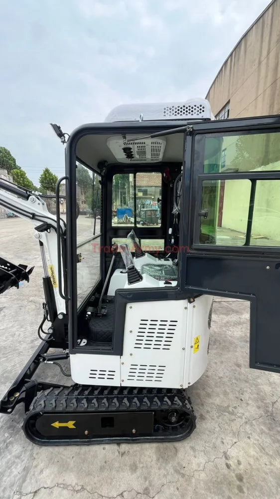 Burly 1.5-Ton Mini Excavator with Briggs & Stratton Engine -  Excavator from BurlyHE.com