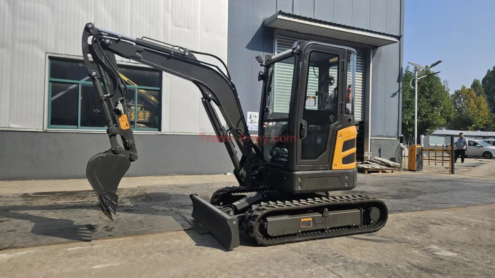 Burly 3.0 Ton Excavator with Kubota D1105 Engine -  Excavator from BurlyHE.com