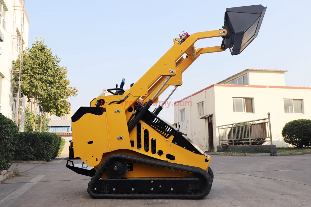 Burly 750 Stand-Up Skid Steer - 25HP Yanmar Engine -  Mini Skid Steer from Trade-Army